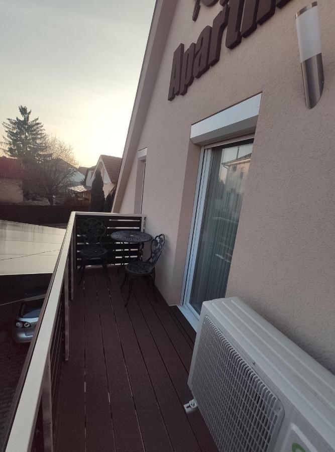 Ferienwohnung Royal De Lux Hajdúszoboszló Exterior foto
