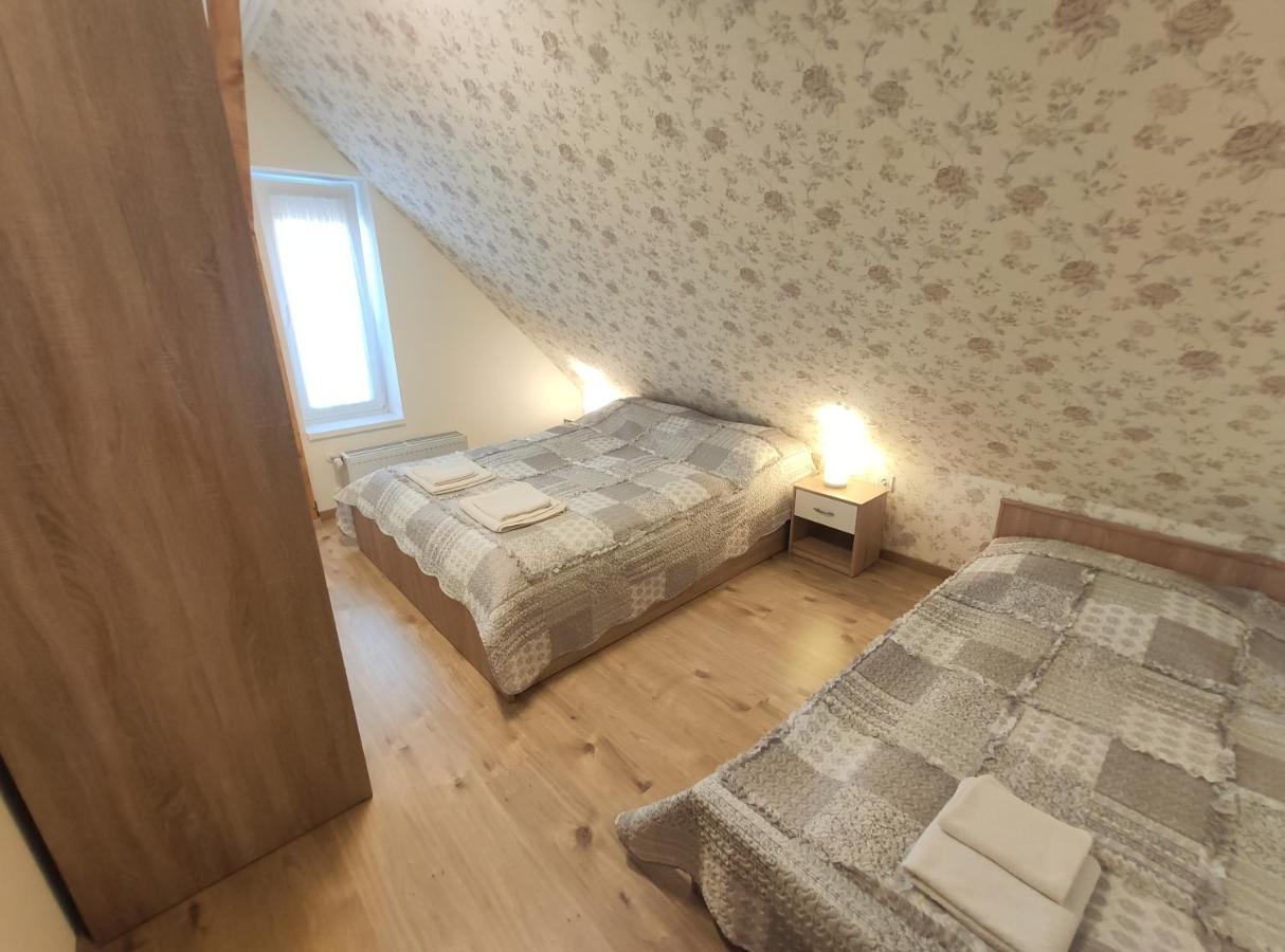Ferienwohnung Royal De Lux Hajdúszoboszló Exterior foto